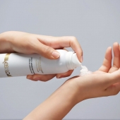 Массажная пена Fizzy Massage Foam - 150 мл. - YESforLOV - купить с доставкой в Миассе