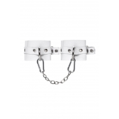 Белые мягкие кожаные наручники с люверсами - Pecado - купить с доставкой в Миассе