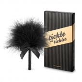Пуховка для эротических игр Tickle Me Tickler - Bijoux Indiscrets - купить с доставкой в Миассе