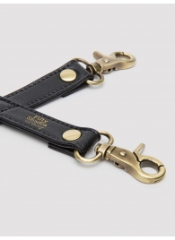 Черный фиксатор для манжет Bound to You Faux Leather Hogtie - Fifty Shades of Grey - купить с доставкой в Миассе