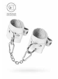 Белые мягкие кожаные наручники с люверсами - Pecado - купить с доставкой в Миассе