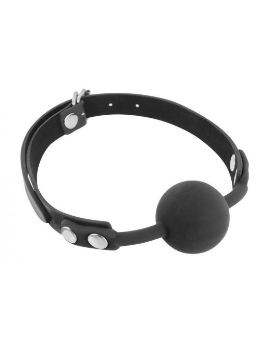 Черный силиконовый кляп-шарик на ремешках - Fetish Tentation - купить с доставкой в Миассе