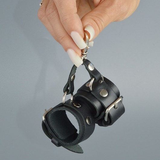 Черный кожаный брелок в виде наручников - Sitabella - купить с доставкой в Миассе