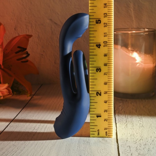 Синее эрекционное виброкольцо с двойным подхватом мошонки Ring Around The Rosy - Zero Tolerance - в Миассе купить с доставкой